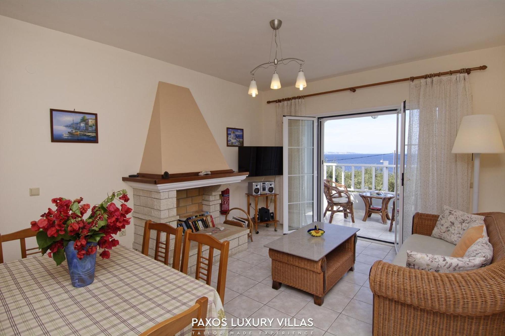 Blue Horizon Hotel Гайос Екстериор снимка