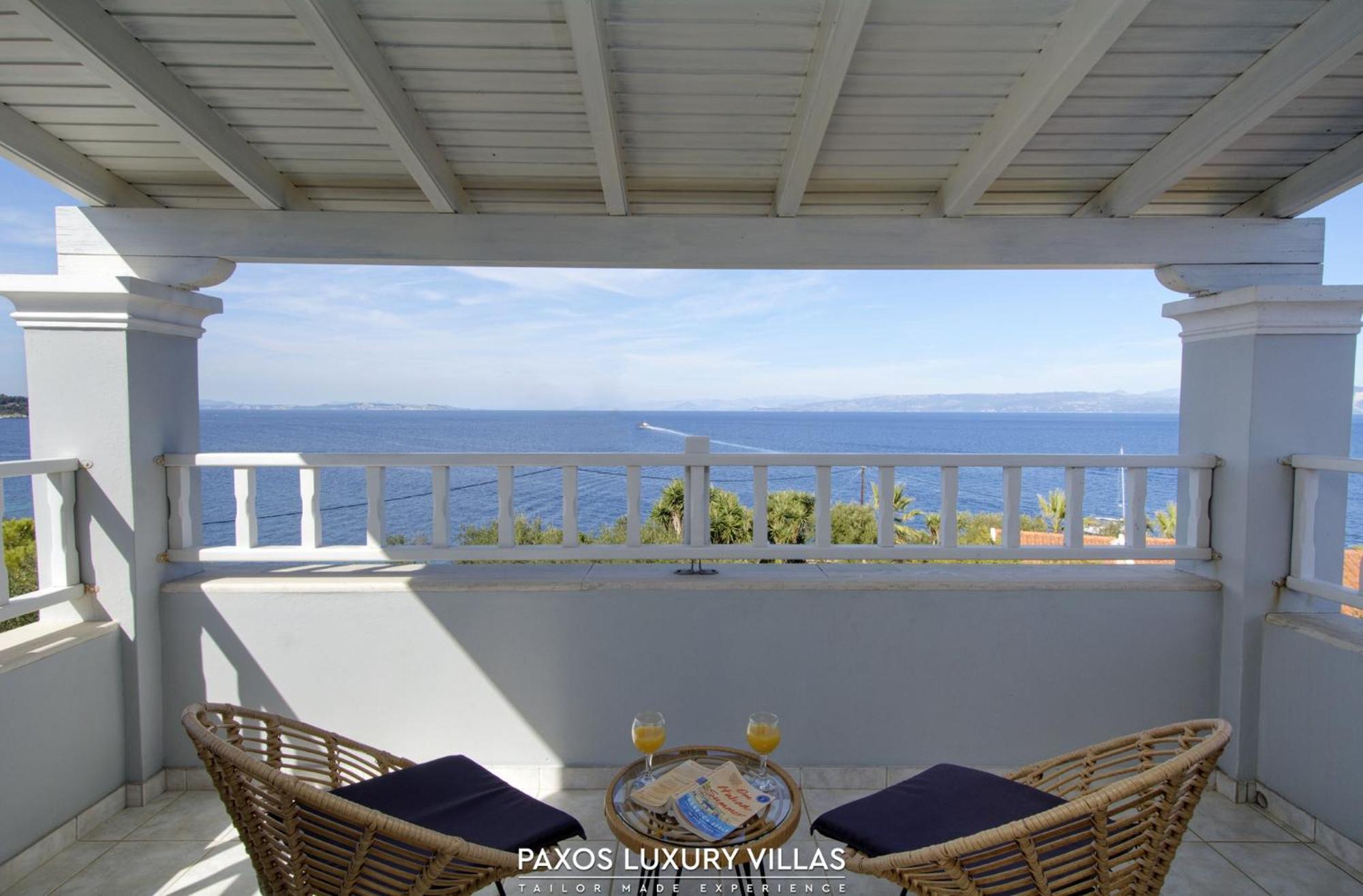 Blue Horizon Hotel Гайос Екстериор снимка