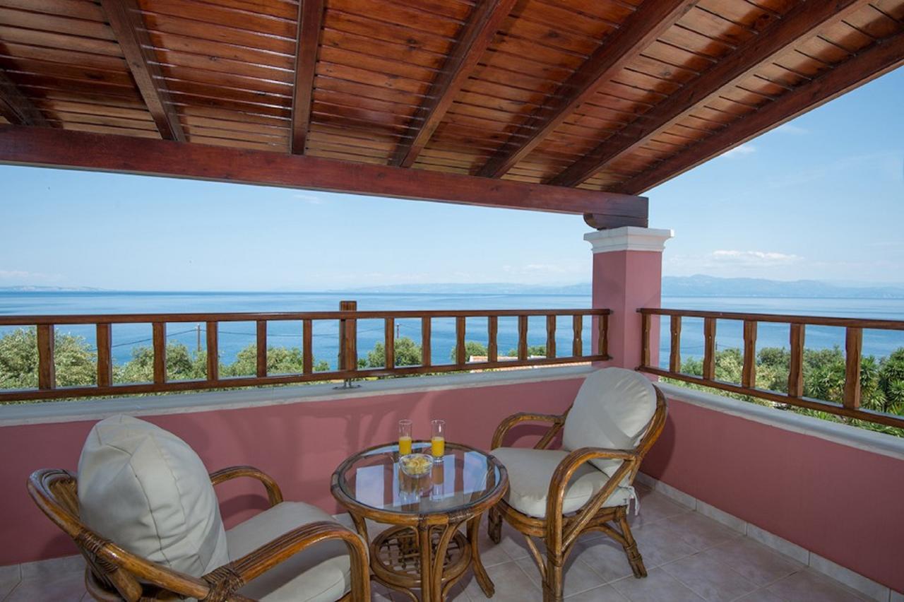 Blue Horizon Hotel Гайос Екстериор снимка